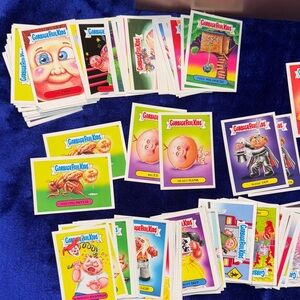 Large lot of Garbage Pail Kids cards
